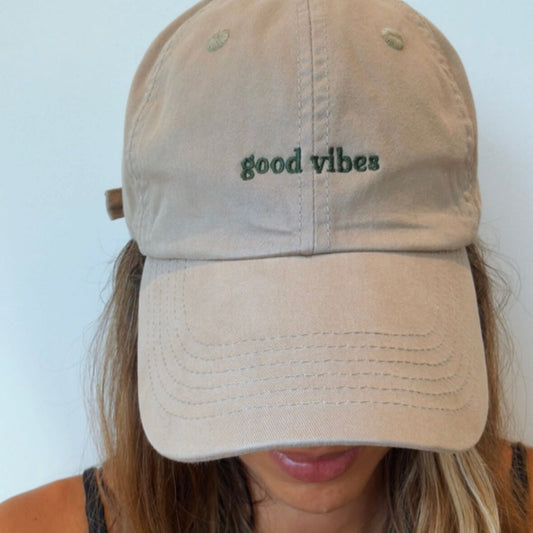 Boné Good Vibes Areia