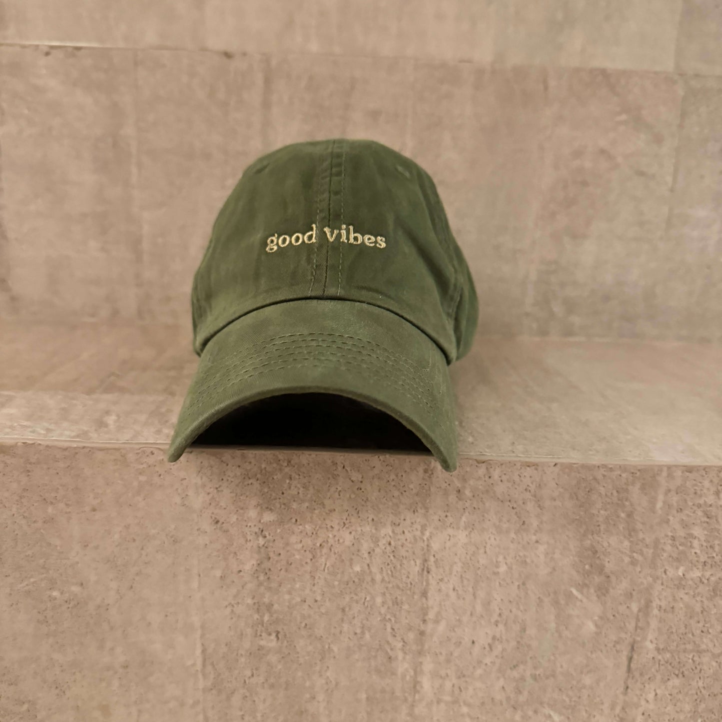 Boné Good Vibes Areia