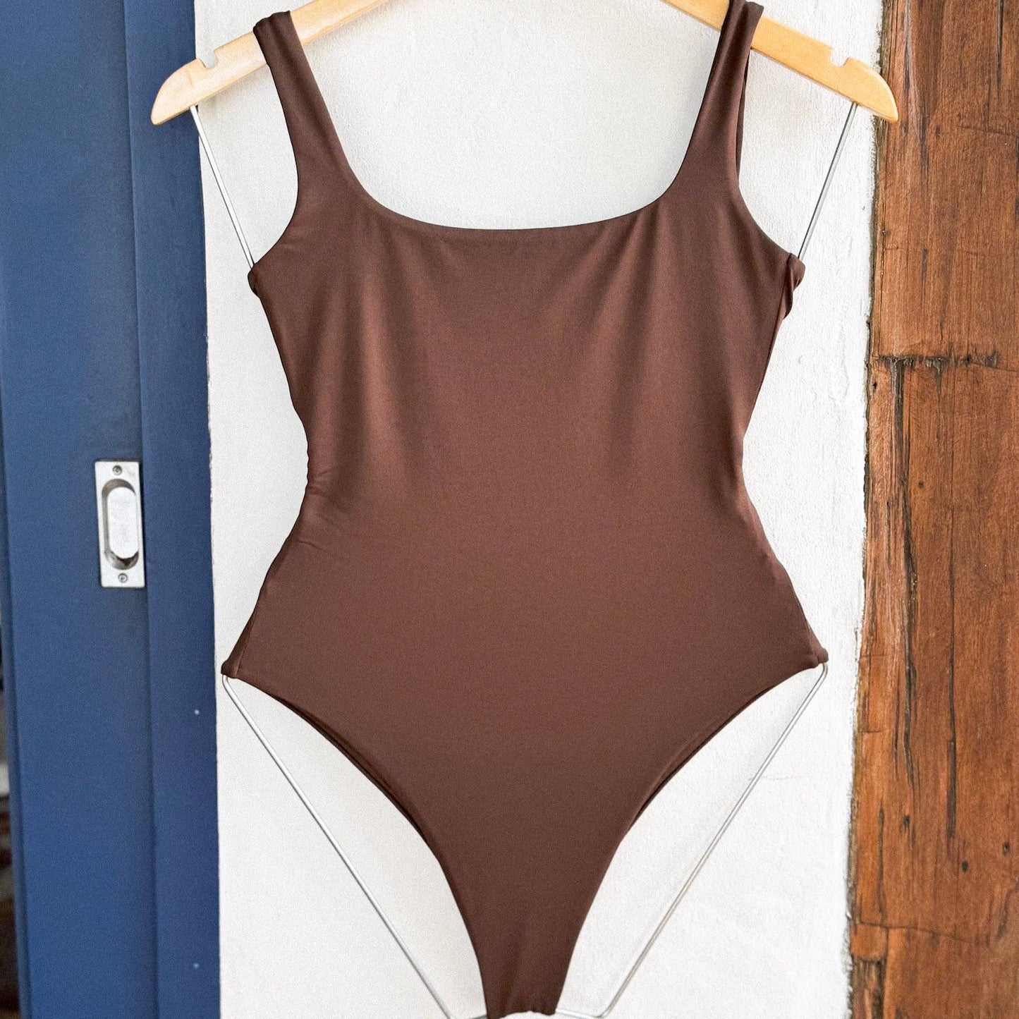 Maiô Essential Fita Marrom