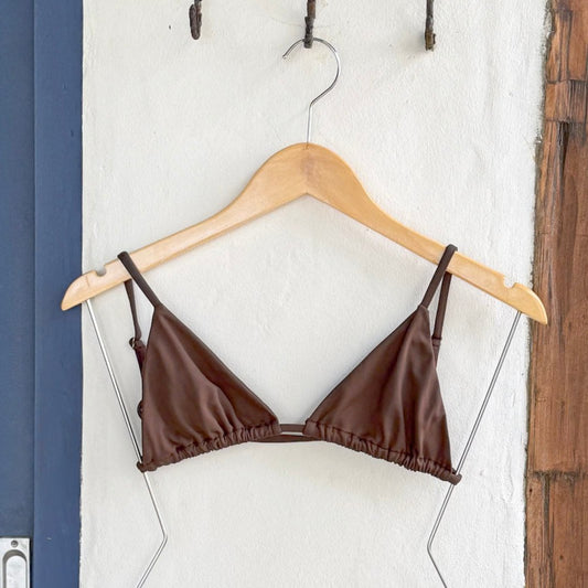 Top Biquini Cortininha Marrom