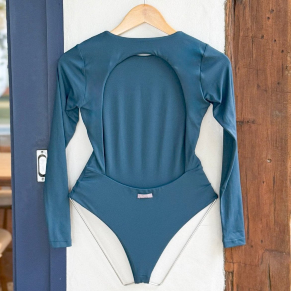 Maio Manga Longa Costas Recorte Azul Índigo