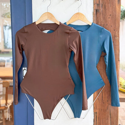 Maio Manga Longa Costas Recorte Marrom