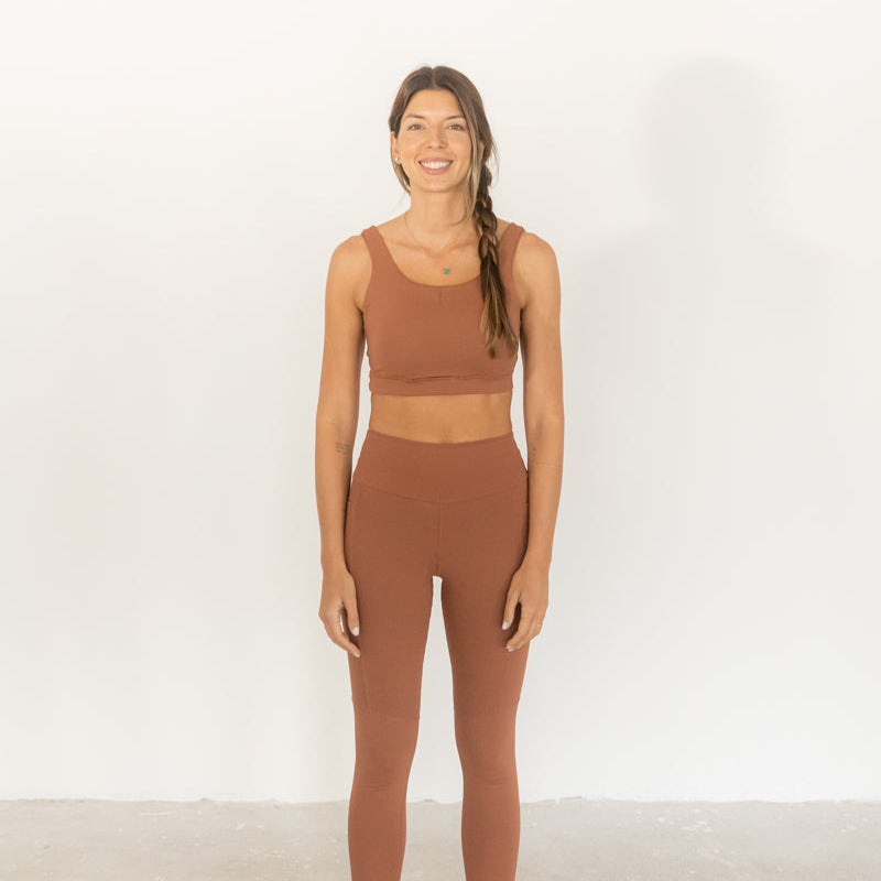 Top Compression Coverage - Marrom Mocha Mousse